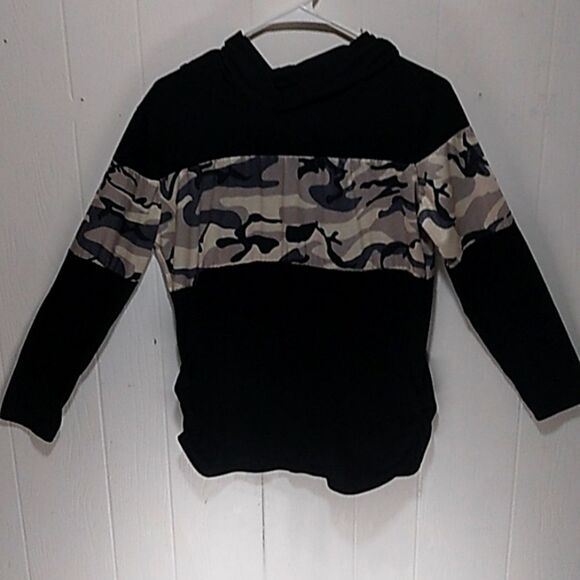 Women's Medium Colorblock Hoodie Black and Camo Semi Fitted - Picture 1 of 5